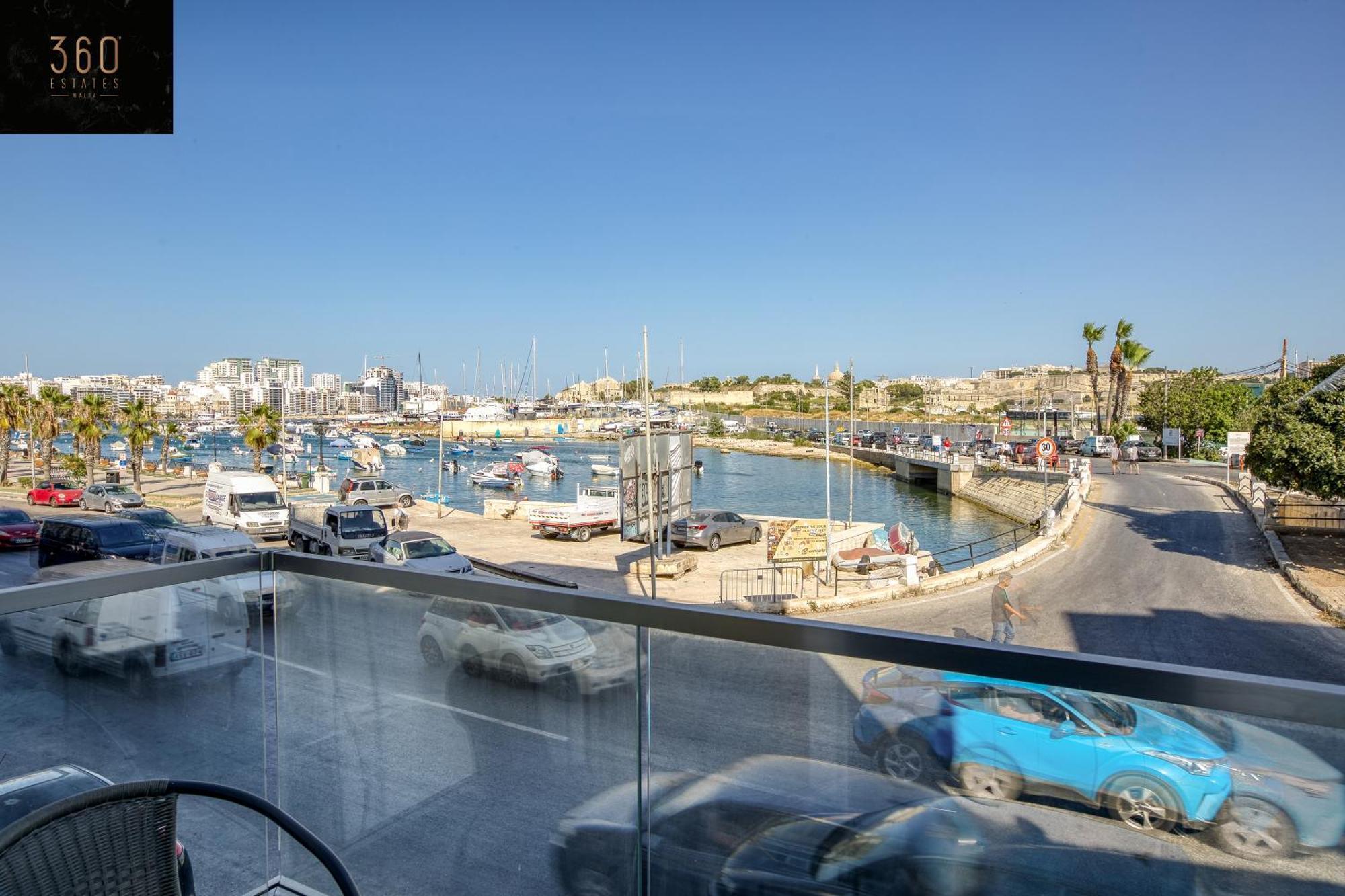 Gzira'S Seashore Stayaway Close To Manuel Island Exterior photo