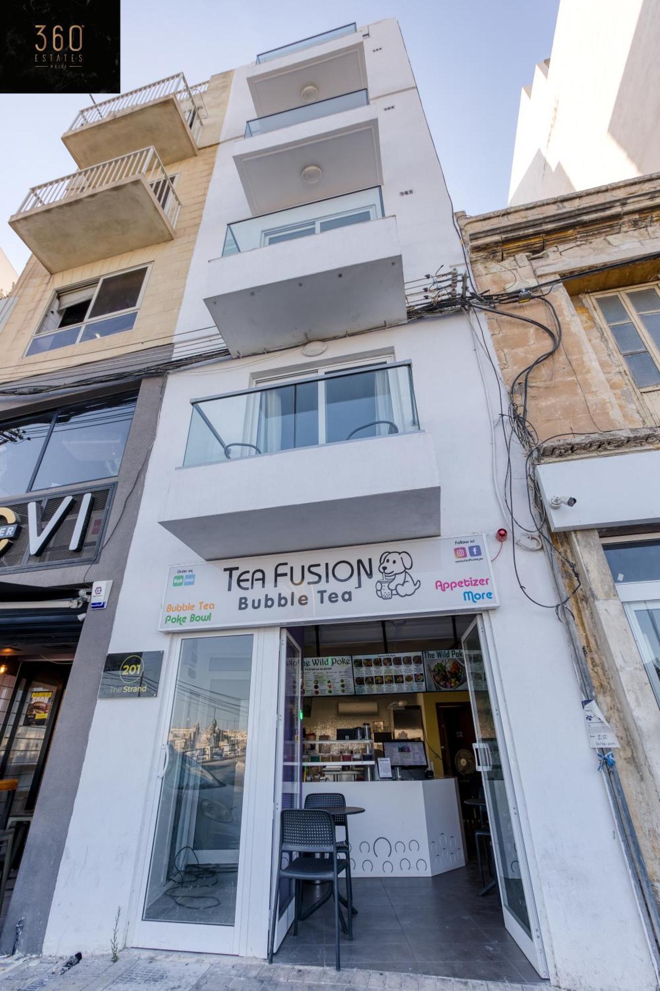 Gzira'S Seashore Stayaway Close To Manuel Island Exterior photo