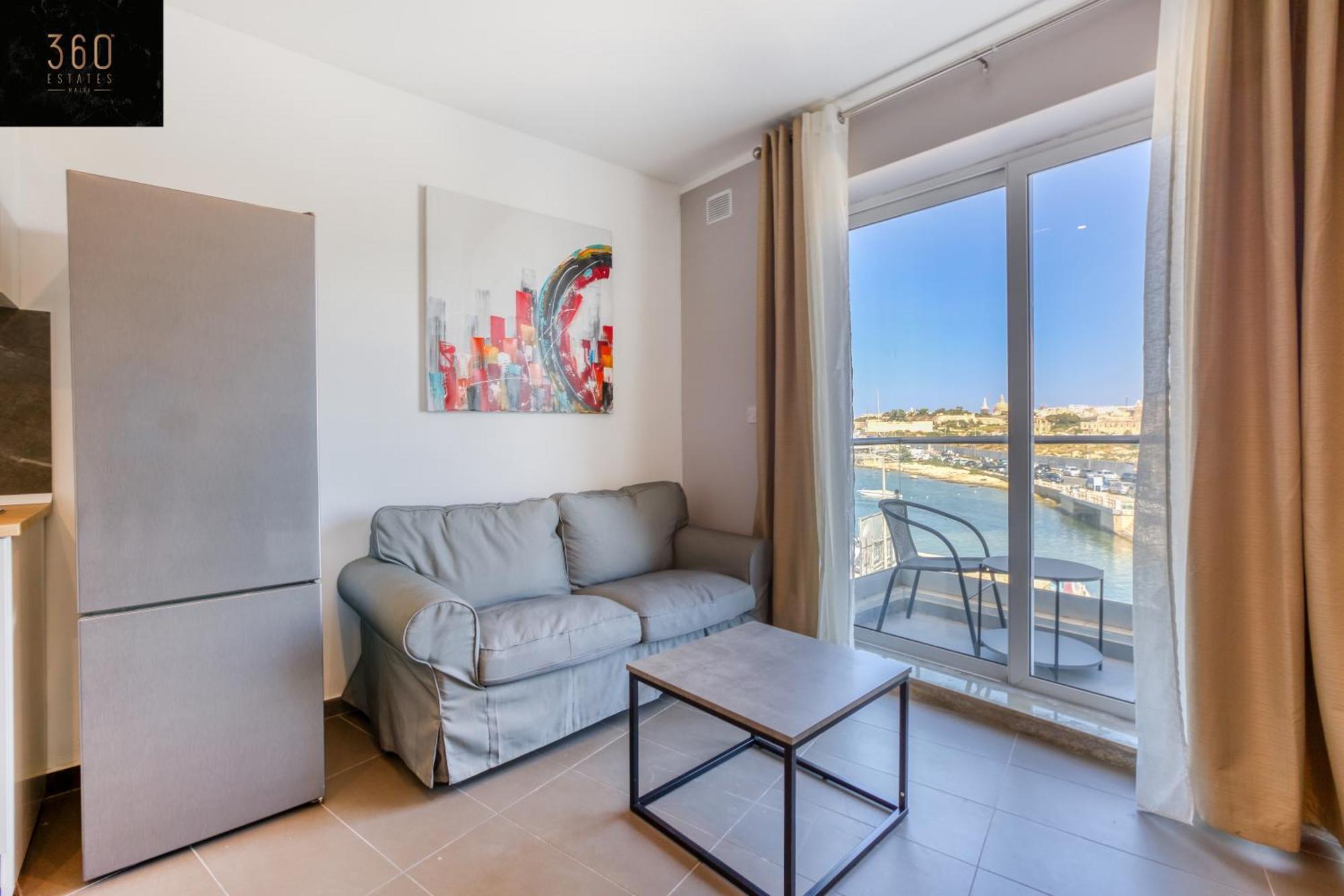 Gzira'S Seashore Stayaway Close To Manuel Island Exterior photo